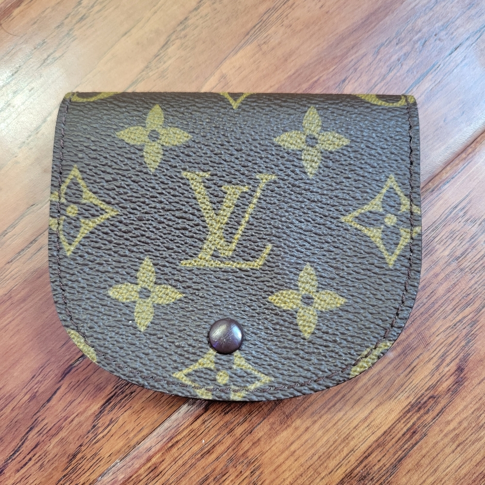 Louis Vuitton Vintage Coin Case